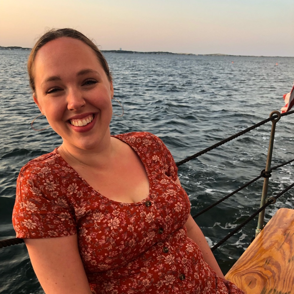 Meet your Posher, Abby